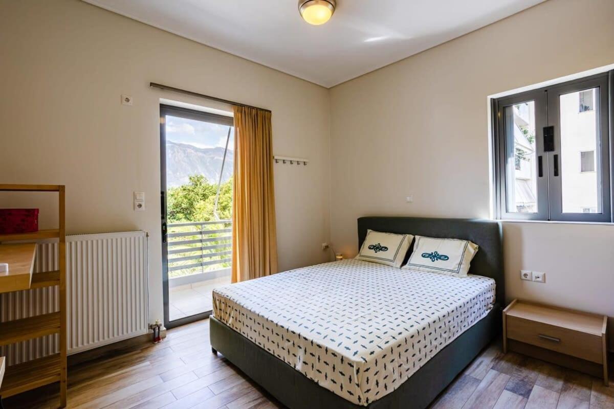 Kalamata'S Spacious Getaway-Taygetos Amazing View Екстер'єр фото